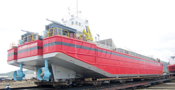 AkzoNobel provides anti-corrosive paint to PNG's Dockyard. Credit: AkzoNobel