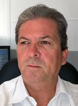 Brett_Andrew_RIFL_web