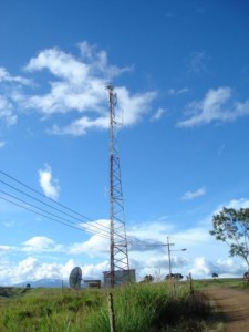 Mobile phone towers dot the PNG landscape. Credit: Radio Australia
