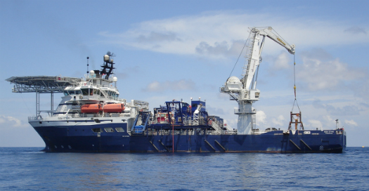Rem Etive vessel used during 2010_2011 SMS Exploration Program in P small