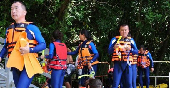 Chinese tourists Palau1