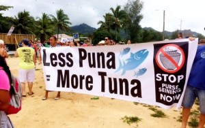 Cook Island protestors. Credit: Florence Syme-Buchanan