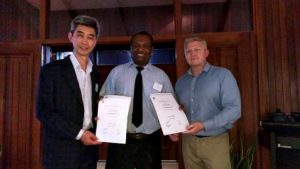 (l-r) Clarke Energy's Kong Leong, GE's Peter Loko, Clarke Energy's Mike Dixon, Credit: Clarke Energy 