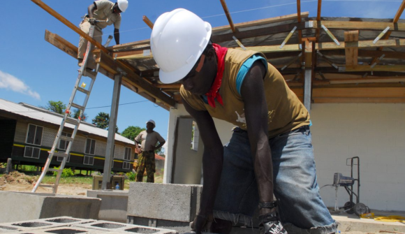 Construction workers Kokopo